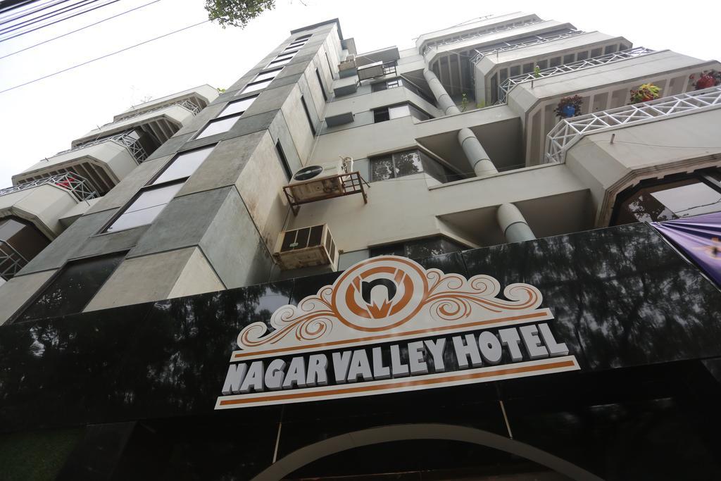 Nagar Valley Hotel Ltd. Daca Exterior foto